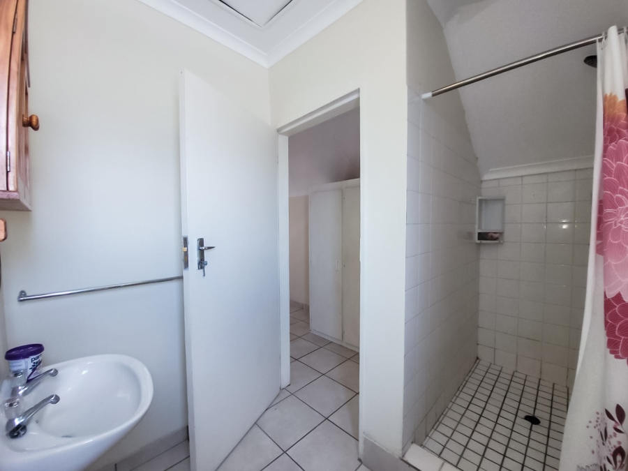 1 Bedroom Property for Sale in Kannoniers Park North West